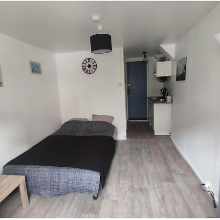 Studio Hypercentre A 2 Pas De La Gare Appart N°2 Agen Dış mekan fotoğraf