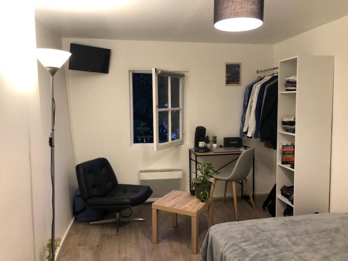 Studio Hypercentre A 2 Pas De La Gare Appart N°2 Agen Dış mekan fotoğraf